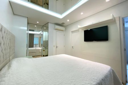 Apartamento para alugar com 114m², 2 quartos e 2 vagas Apartamento para alugar com 114m², 2 quartos e 2 vagasSuite 1