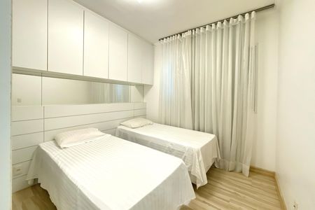 Apartamento para alugar com 114m², 2 quartos e 2 vagas Apartamento para alugar com 114m², 2 quartos e 2 vagasQuarto 2