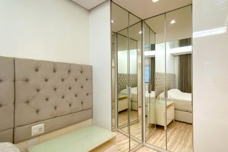 Apartamento para alugar com 114m², 2 quartos e 2 vagas Apartamento para alugar com 114m², 2 quartos e 2 vagasSuite 1