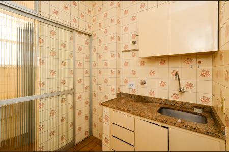 Apartamento à venda com 71m², 2 quartos e 1 vaga Apartamento à venda com 71m², 2 quartos e 1 vagaCozinha
