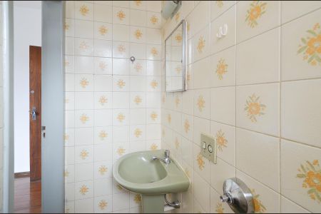 Apartamento à venda com 71m², 2 quartos e 1 vaga Apartamento à venda com 71m², 2 quartos e 1 vagaBanheiro Suíte