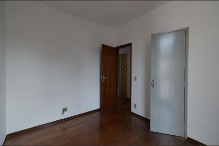 Apartamento à venda com 71m², 2 quartos e 1 vaga Apartamento à venda com 71m², 2 quartos e 1 vagaSuíte