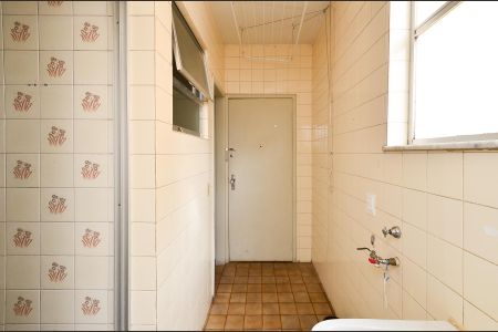 Apartamento à venda com 71m², 2 quartos e 1 vaga Apartamento à venda com 71m², 2 quartos e 1 vagaÁrea de Serviço