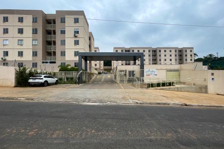 Apartamento para alugar com 47m², 2 quartos e 1 vaga Apartamento para alugar com 47m², 2 quartos e 1 vagaFachada Condomínio