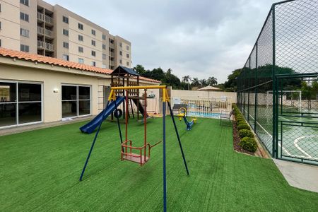 Apartamento para alugar com 47m², 2 quartos e 1 vaga Apartamento para alugar com 47m², 2 quartos e 1 vagaÁrea comum - Playground