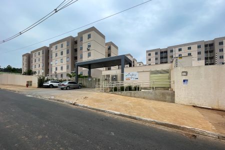 Apartamento para alugar com 47m², 2 quartos e 1 vaga Apartamento para alugar com 47m², 2 quartos e 1 vagaFachada Condomínio