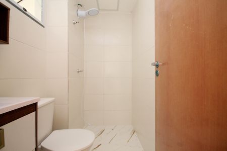 Apartamento para alugar com 47m², 2 quartos e 1 vaga Apartamento para alugar com 47m², 2 quartos e 1 vagaBanheiro