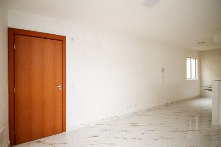 Sala de apartamento para alugar com 2 quartos, 47m² em Granja Viana, Cotia