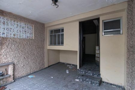 Casa à venda com 85m², 2 quartos e 1 vaga Casa à venda com 85m², 2 quartos e 1 vagaGaragem
