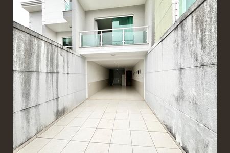 Garagem de casa à venda com 3 quartos, 120m² em Lauzane Paulista, São Paulo
