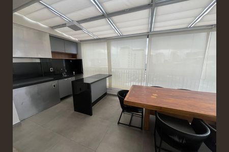 Apartamento à venda com 350m², 3 quartos e 4 vagas Apartamento à venda com 350m², 3 quartos e 4 vagasÁrea comum - Churrasqueira