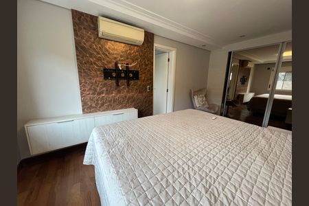 Apartamento à venda com 350m², 3 quartos e 4 vagas Apartamento à venda com 350m², 3 quartos e 4 vagasSuite 3