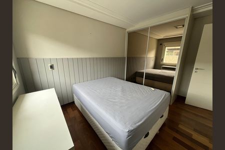 Apartamento à venda com 350m², 3 quartos e 4 vagas Apartamento à venda com 350m², 3 quartos e 4 vagasSuite 1