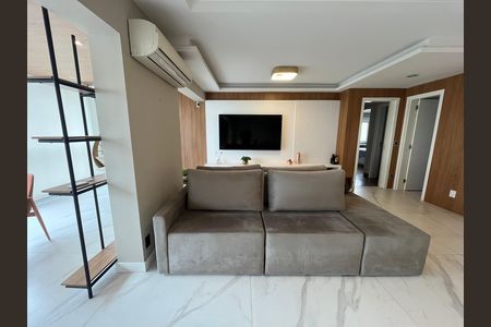 Apartamento à venda com 350m², 3 quartos e 4 vagas Apartamento à venda com 350m², 3 quartos e 4 vagasSala