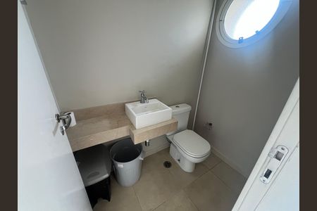 Apartamento à venda com 350m², 3 quartos e 4 vagas Apartamento à venda com 350m², 3 quartos e 4 vagasLavabo