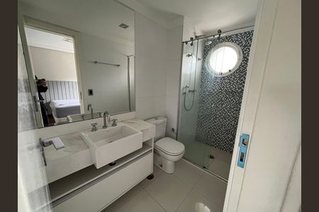 Apartamento à venda com 350m², 3 quartos e 4 vagas Apartamento à venda com 350m², 3 quartos e 4 vagasBanheiro