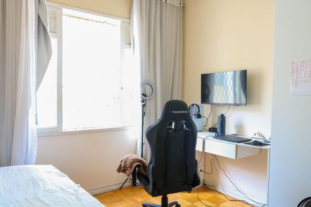 Apartamento à venda com 122m², 3 quartos e 1 vaga Apartamento à venda com 122m², 3 quartos e 1 vagaQuarto 2