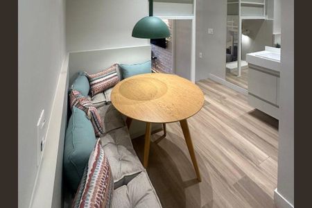 Apartamento à venda com 31m², 1 quarto e sem vaga Apartamento à venda com 31m², 1 quarto e sem vagaSala
