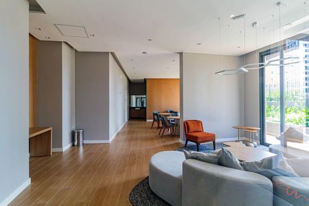 Apartamento para alugar com 35m², 1 quarto e sem vaga Apartamento para alugar com 35m², 1 quarto e sem vagaÁrea comum - Salão de festas