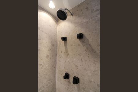 Apartamento para alugar com 35m², 1 quarto e sem vaga Apartamento para alugar com 35m², 1 quarto e sem vagaBanheiro