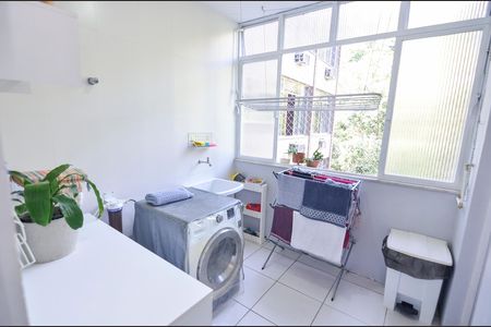 Apartamento à venda com 136m², 4 quartos e 1 vagaÁrea de Serviço