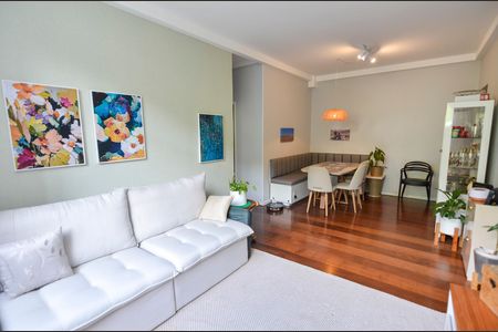 Apartamento à venda com 136m², 4 quartos e 1 vagaSala
