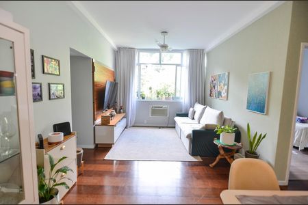 Sala de apartamento à venda com 4 quartos, 136m² em Tijuca, Rio de Janeiro