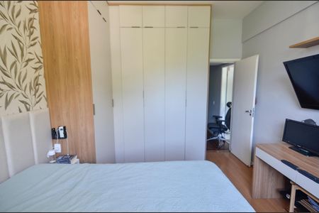 Apartamento à venda com 136m², 4 quartos e 1 vagaSuíte