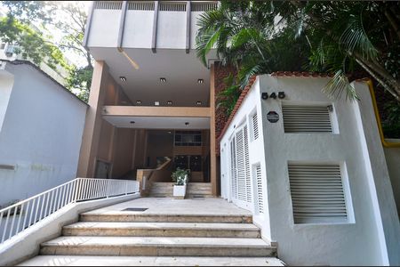 Apartamento à venda com 136m², 4 quartos e 1 vagaFachada
