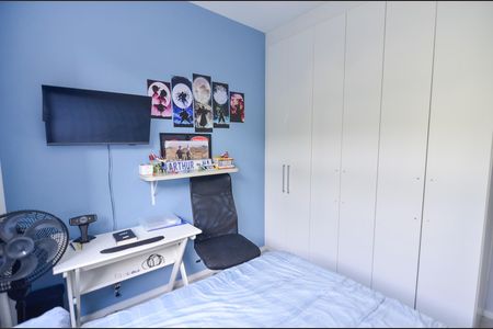 Apartamento à venda com 136m², 4 quartos e 1 vagaQuarto 2