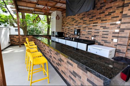 Apartamento à venda com 136m², 4 quartos e 1 vagaÁrea comum