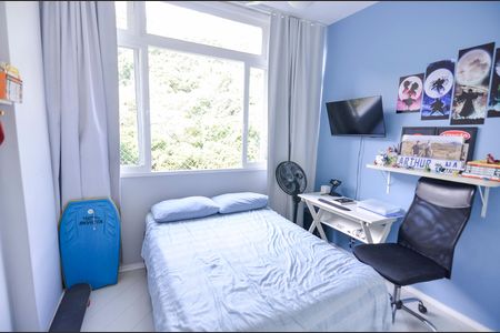 Apartamento à venda com 136m², 4 quartos e 1 vagaQuarto 2