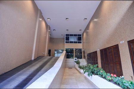 Apartamento à venda com 136m², 4 quartos e 1 vagaHall