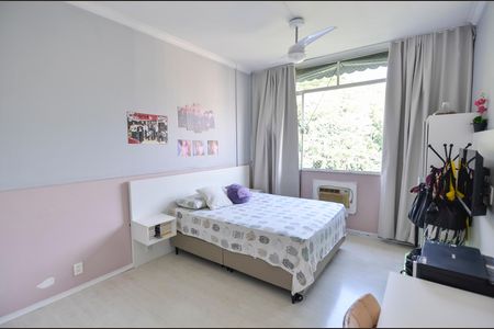 Apartamento à venda com 136m², 4 quartos e 1 vagaQuarto 3