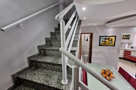 Casa à venda com 126m², 2 quartos e 3 vagas Casa à venda com 126m², 2 quartos e 3 vagasAcesso aos quartos
