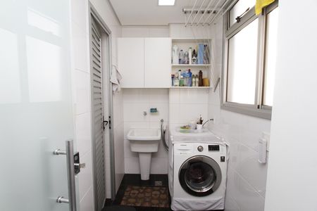 Apartamento à venda com 98m², 3 quartos e 3 vagasÁrea de Serviço