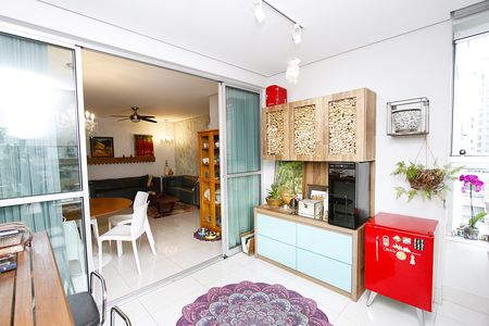 Apartamento à venda com 98m², 3 quartos e 3 vagasVaranda da Sala