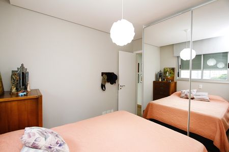 Apartamento à venda com 98m², 3 quartos e 3 vagasQuarto 3