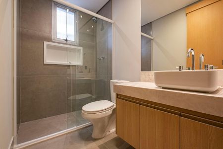 Apartamento à venda com 108m², 3 quartos e 2 vagas Apartamento à venda com 108m², 3 quartos e 2 vagasSuíte