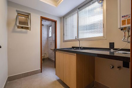 Apartamento à venda com 108m², 3 quartos e 2 vagas Apartamento à venda com 108m², 3 quartos e 2 vagasLavanderia