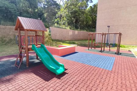 Apartamento à venda com 64m², 3 quartos e 1 vaga Apartamento à venda com 64m², 3 quartos e 1 vagaÁrea comum - Playground