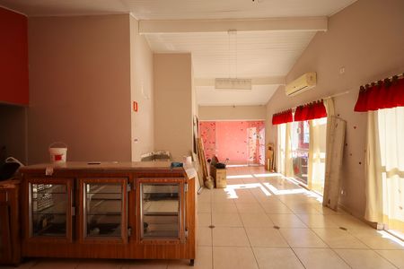 Casa à venda com 127m², 2 quartos e 3 vagasSala