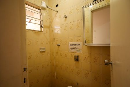 Casa à venda com 127m², 2 quartos e 3 vagasBanheiro de Serviço
