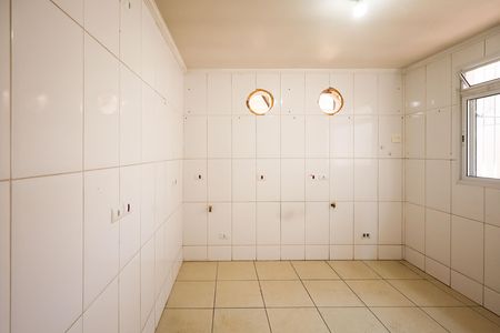 Casa à venda com 127m², 2 quartos e 3 vagasCozinha despensa