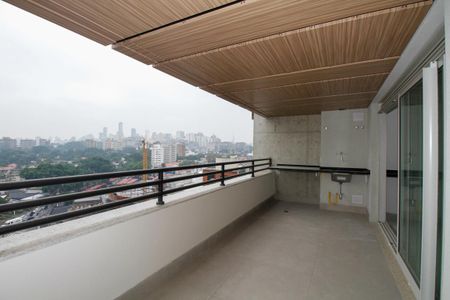 Varanda de apartamento à venda com 2 quartos, 67m² em Pinheiros, São Paulo