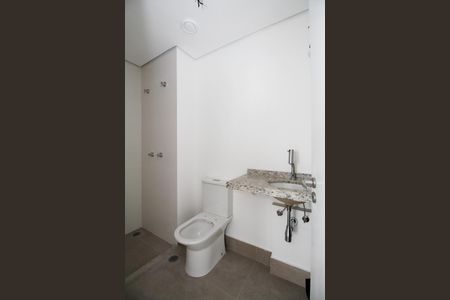 Apartamento à venda com 67m², 2 quartos e 1 vaga Apartamento à venda com 67m², 2 quartos e 1 vagaBanheiro Social