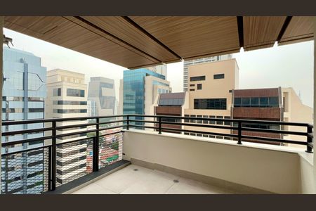 Apartamento à venda com 44m², 1 quarto e 1 vaga Apartamento à venda com 44m², 1 quarto e 1 vagaVaranda