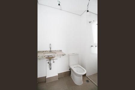 Apartamento à venda com 67m², 2 quartos e 1 vaga Apartamento à venda com 67m², 2 quartos e 1 vagaBanheiro da Suíte