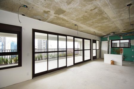 Apartamento à venda com 166m², 3 quartos e 3 vagas Apartamento à venda com 166m², 3 quartos e 3 vagasentrada