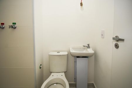 Apartamento à venda com 166m², 3 quartos e 3 vagas Apartamento à venda com 166m², 3 quartos e 3 vagasbanheiro de serviço